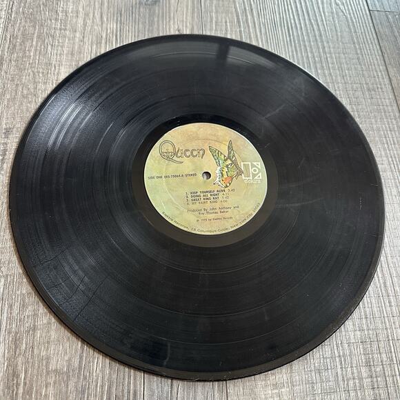 Queen Self-Titled Record 33 RPM LP EKS-75064 Elektra Records 1973 Vinyl - Picture 3 of 4